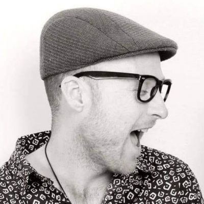 Shows - Top Tunes and Chat with Adam Glennon
